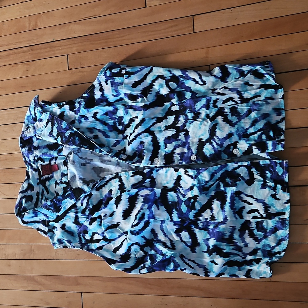 212 Collection Blue and Black Sleeveless Blouse